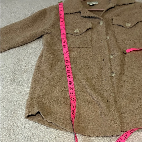 Ruby Moon Shacket with pockets - Picture 6 of 8